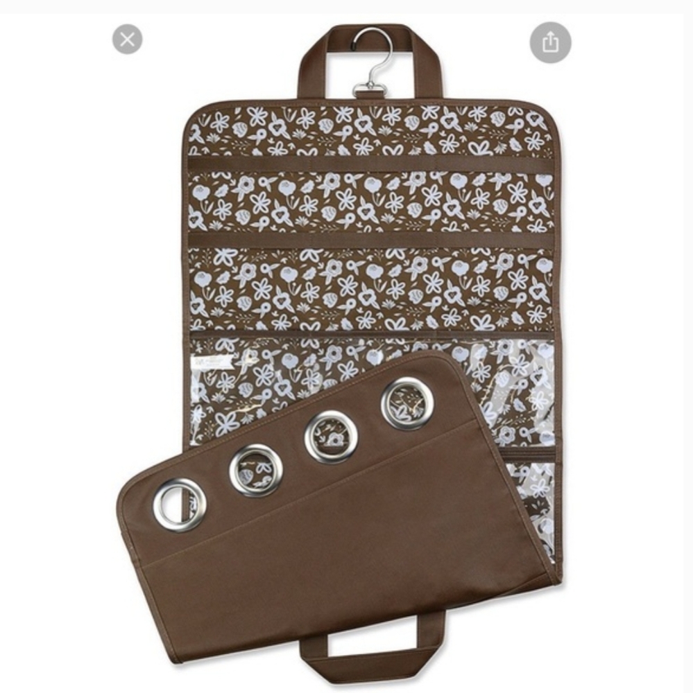 ! NIB ! Matilda Jane Hanging Organizer